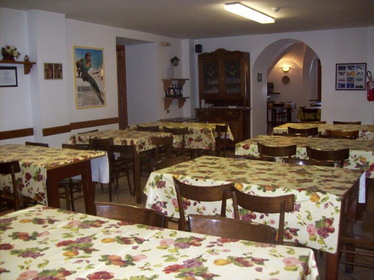 101_2305-scaled 101_2305-scaled