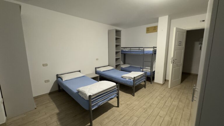 Esempio camera piano -1